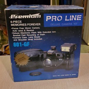 Premium Pro Line Deluxe Camera Kit 601-GF, New in Box